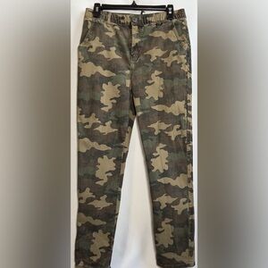 Levi’s Camouflage Pants